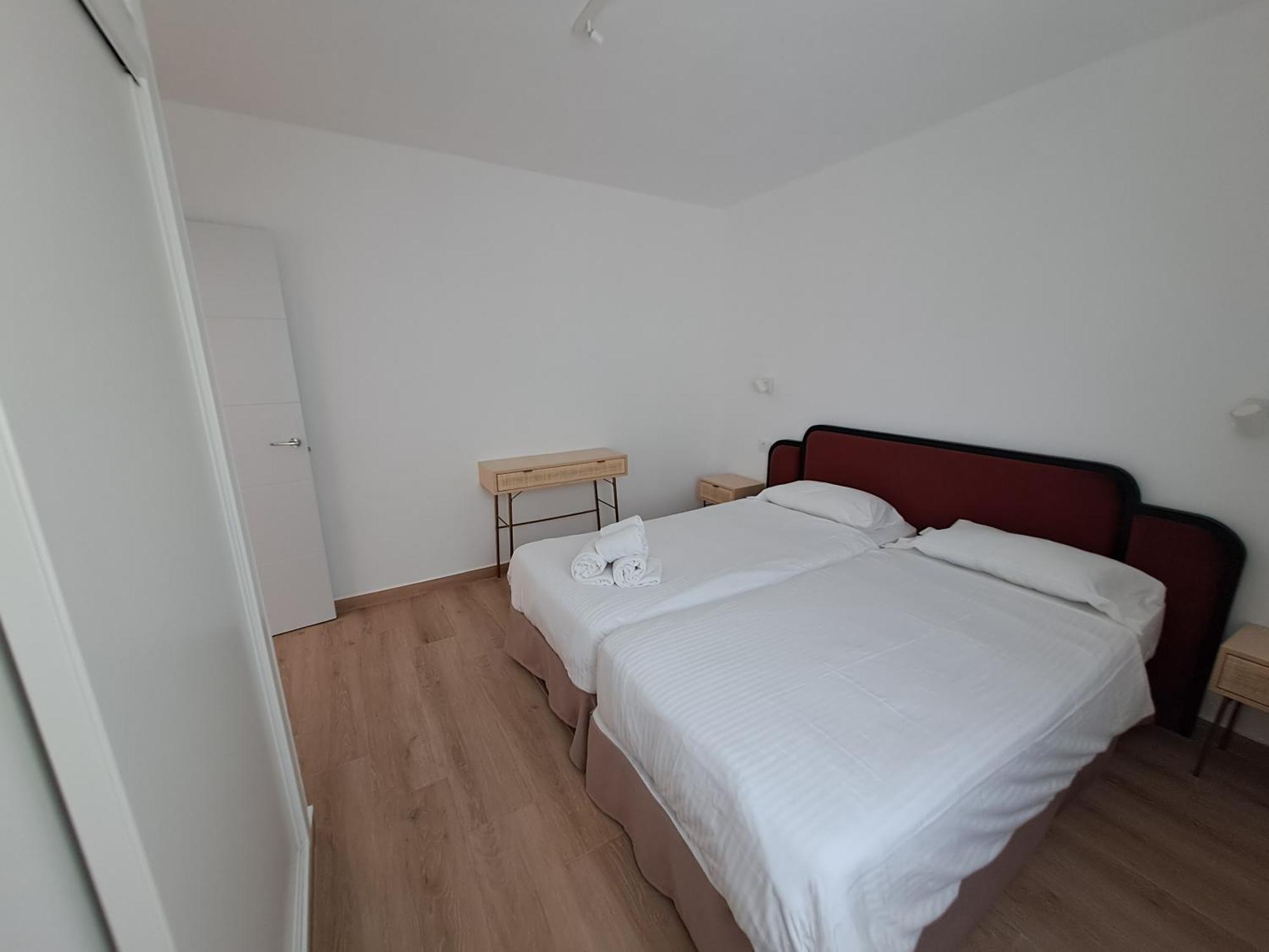 Homeforguest Apartamento Con Terraza Y Piscina En Corralejo Exteriör bild